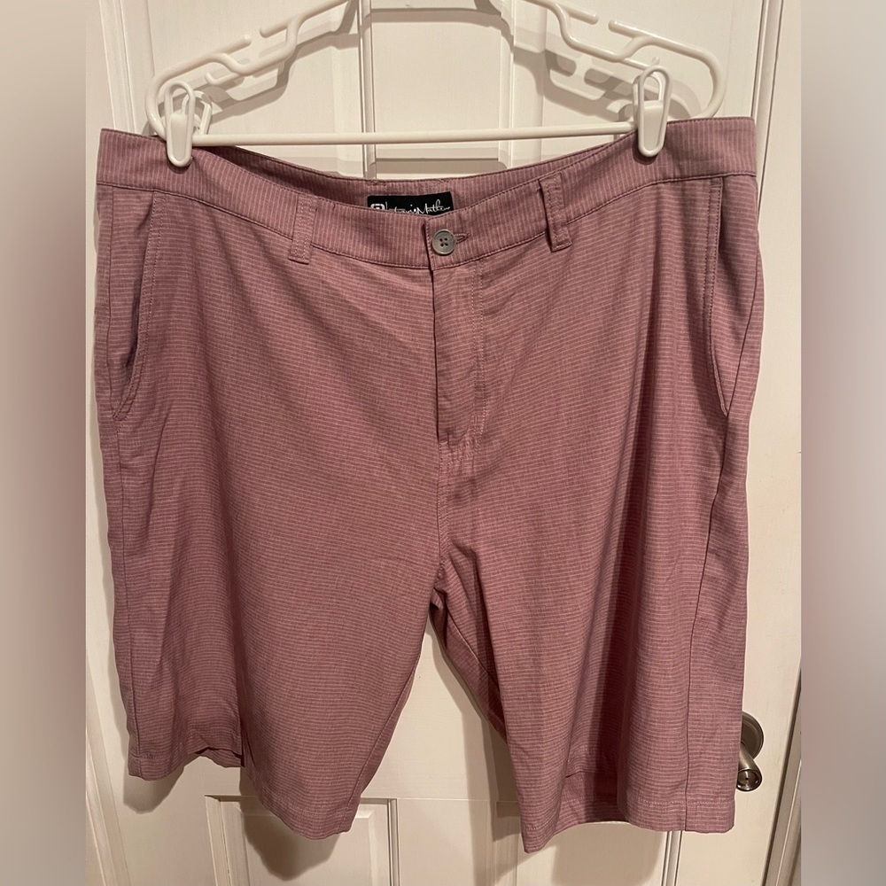 Travis Mathew Dusty Purple Men's Golf Shorts 40